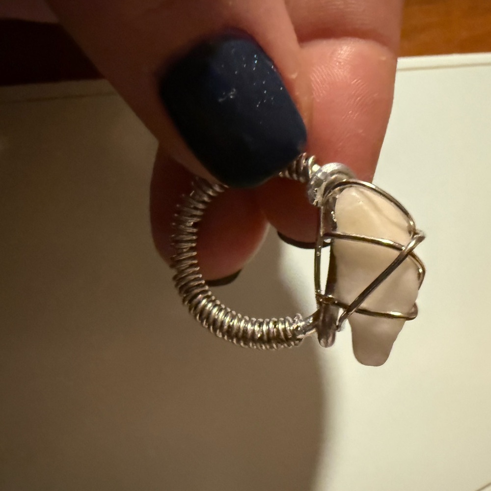 Stone ring - Picture 3 of 7